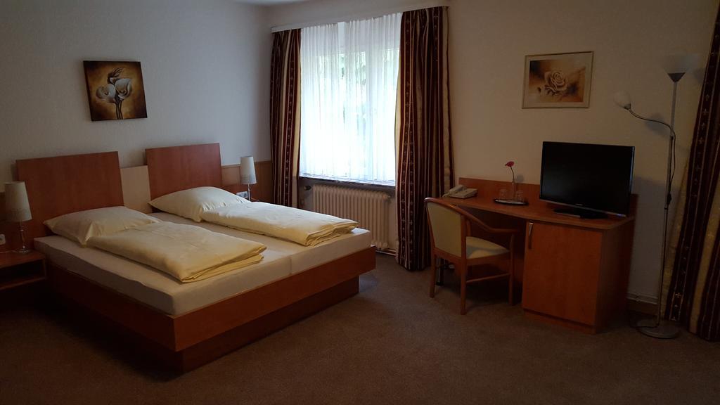 Waldhotel Zur Holzmuhle แอลดากเซน ภายนอก รูปภาพ